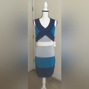 VENUS Colorblock V-Neck Bandage Midi Dress in Navy, Teal & Light Gray